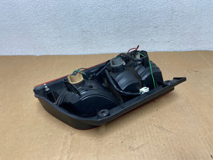 2005 to 2012 Nissan Pathfinder Tail light Left Driver Lh Side AC8429 LK4