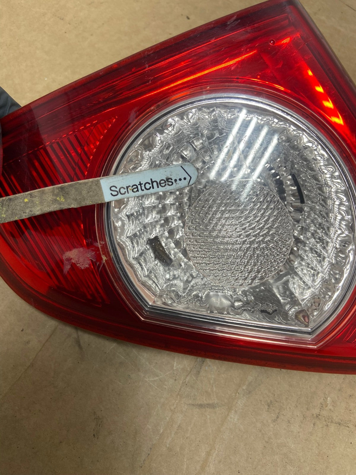 2009-2010 Toyota Corolla Right Passenger Rh Side Tail Light Inner AD5379 LK3