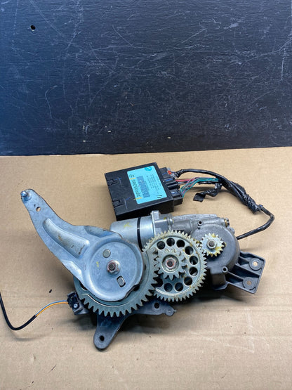 2009 to 2016 GMC Acadia Rear Trunk Liftgate Power Motor Actuator AE0188 DG4