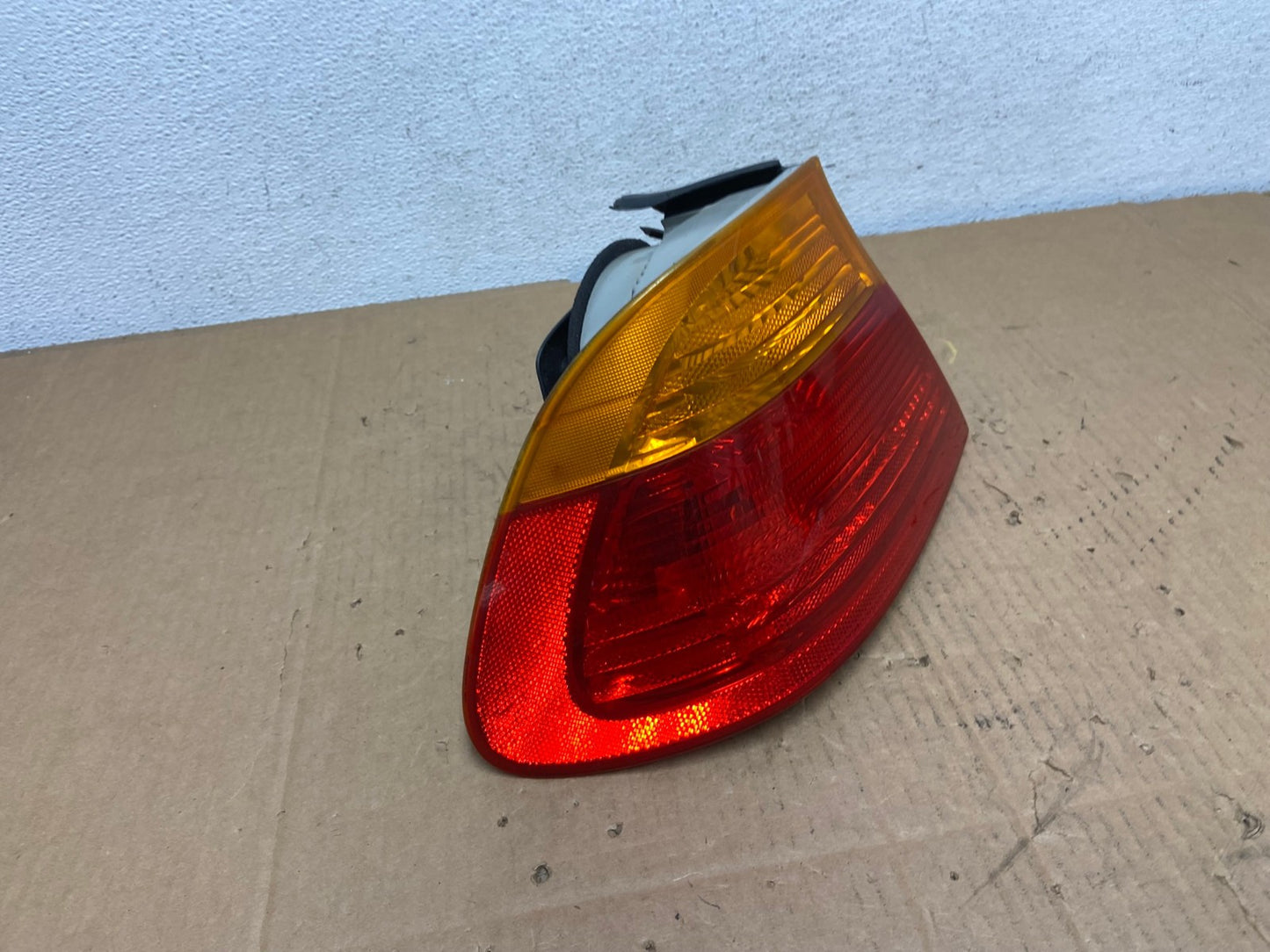 1999-2001 Bmw E46 325i 328i 330i Coupe Left Driver LH Tail Light AD1032 LK2