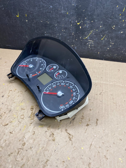 2010 to 2011 Ford Transit Speedometer Gauge Cluster U5517 DG3