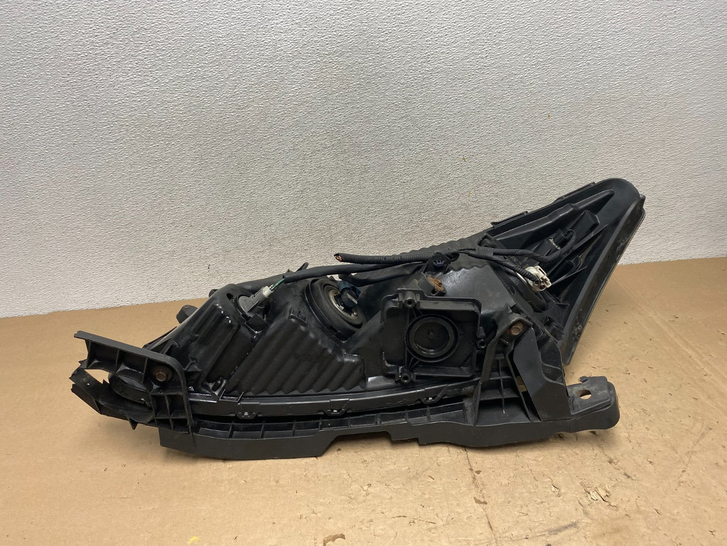 2008 to 2012 Honda Accord Sedan Right Passenger RH Headlight AG5617 DW9