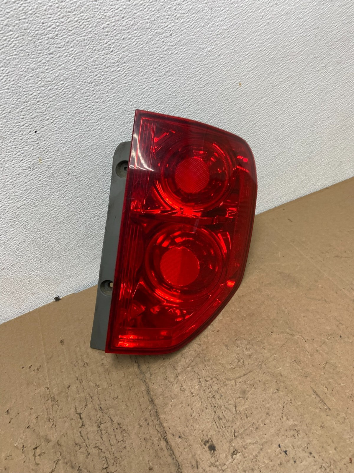 2003 2004 2005 Honda Pilot Right Passenger RH Side Tail Light AC7364 DW2