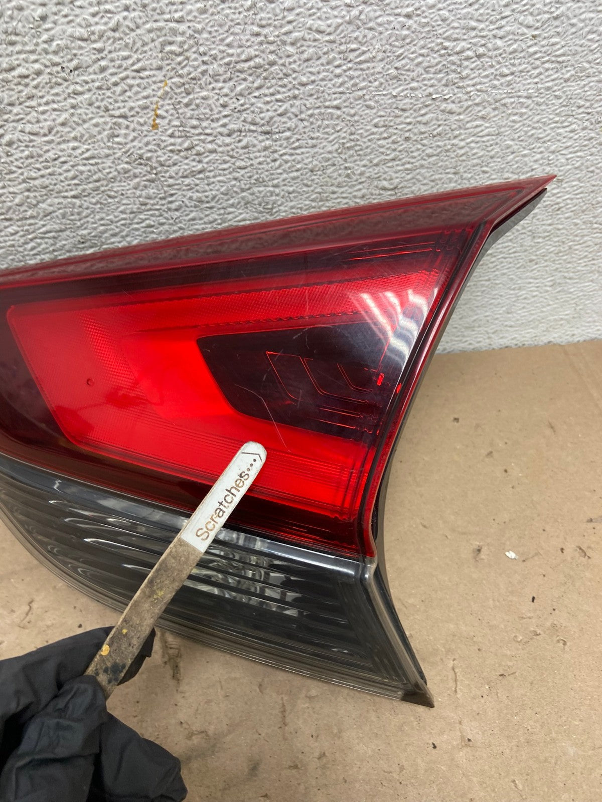 2017 - 2020 Nissan Rogue Inner Right Passenger RH Side Tail Light AG5434 LK3