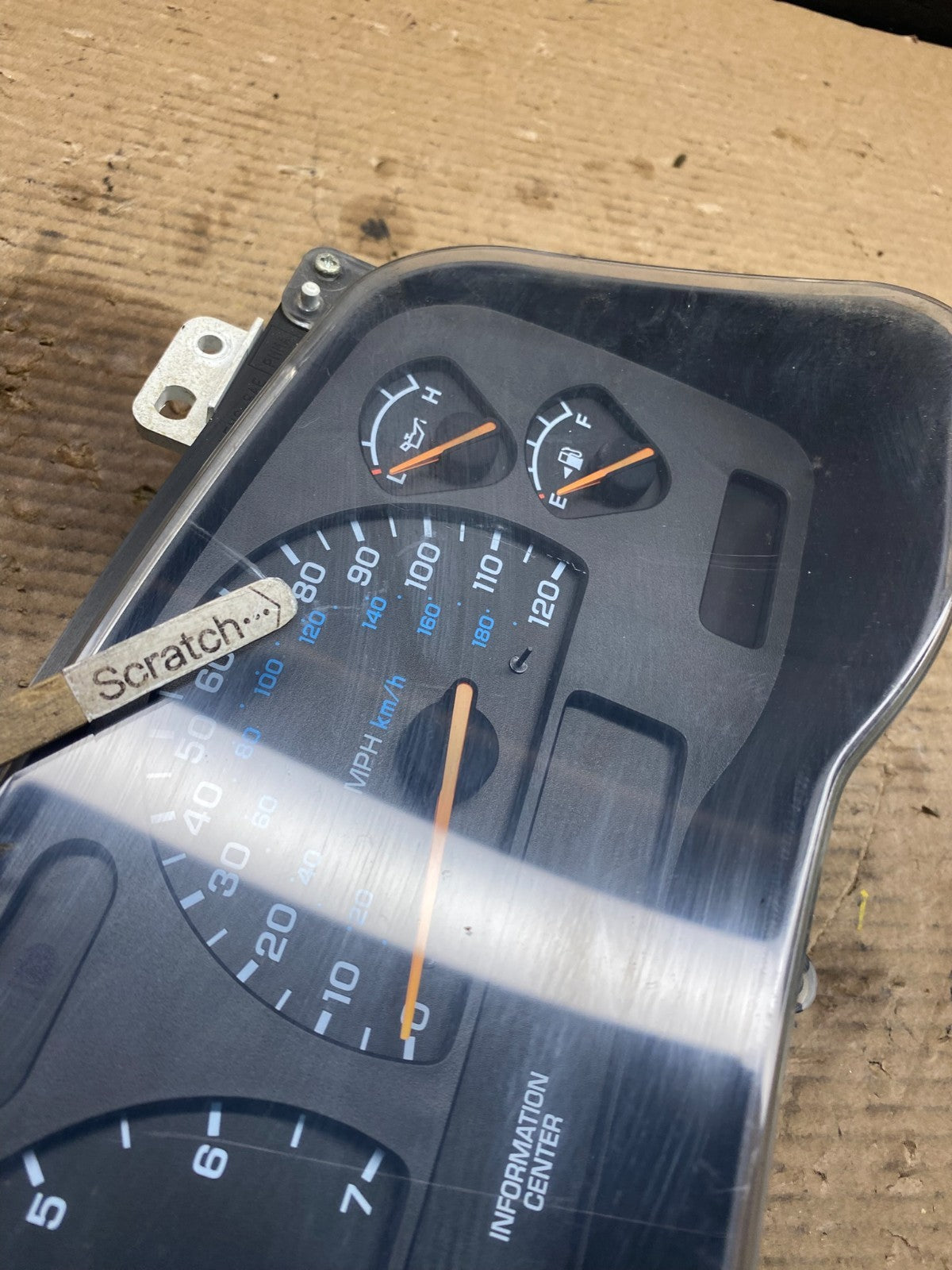 2001 2002 2003 Dodge Durango Speedometer Instrument Cluster Gauge OEM R2452 DG1