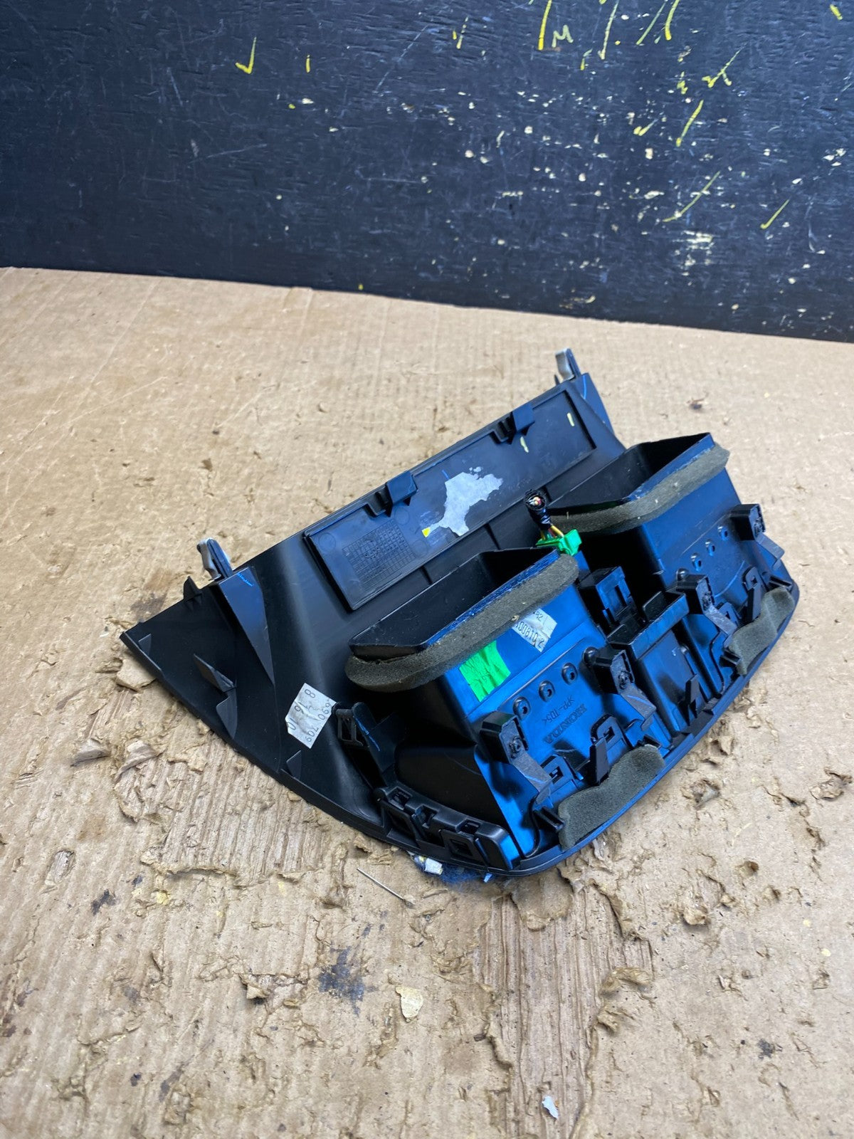 2007 2008 2009 Acura Mdx Center Console Upper Air Vent Hazard Trim OEM z9933  DG4