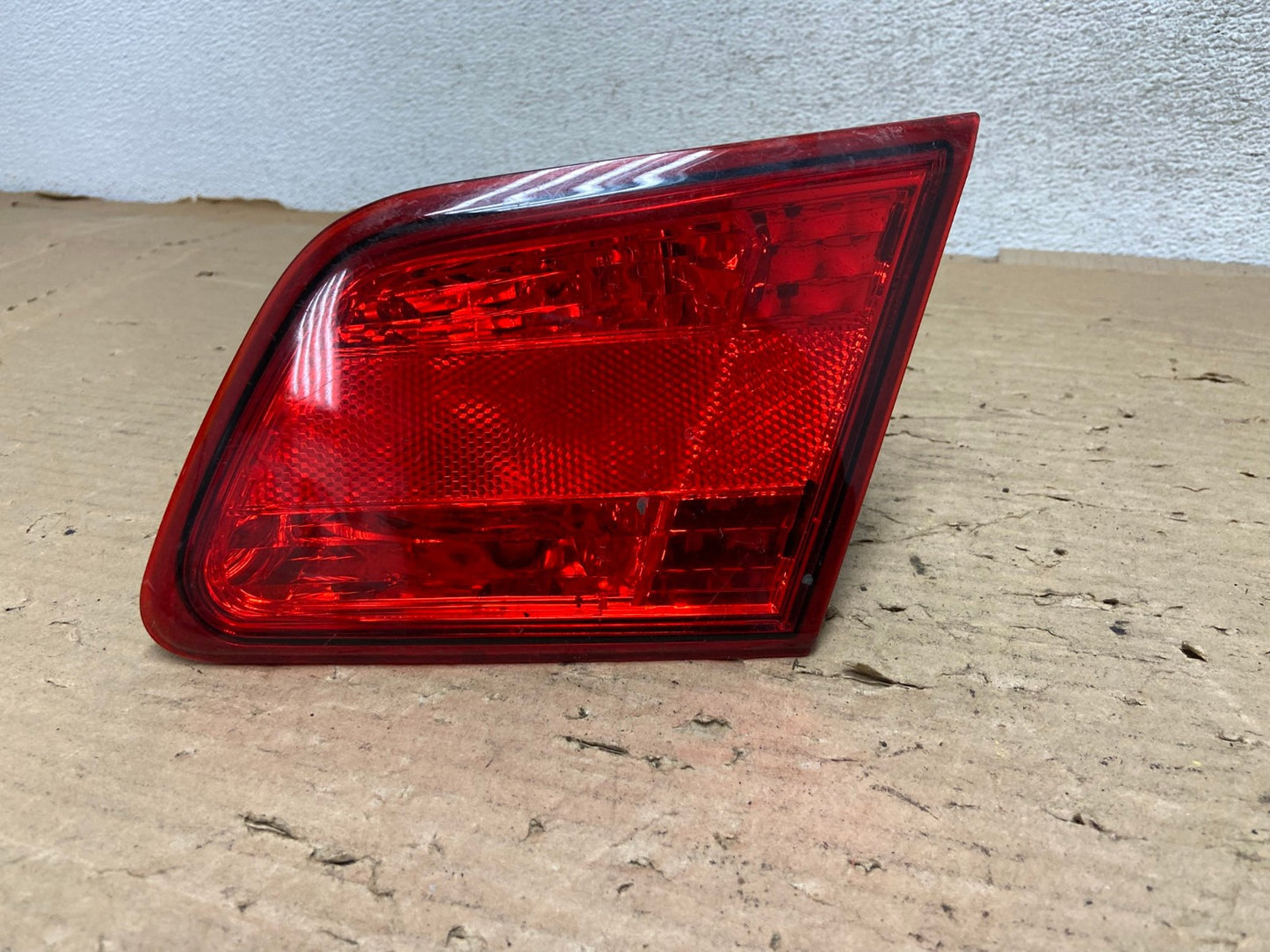2010-2014 Subaru Legacy Right Passenger Rh Side Tail Light Inner AG8833 LK0