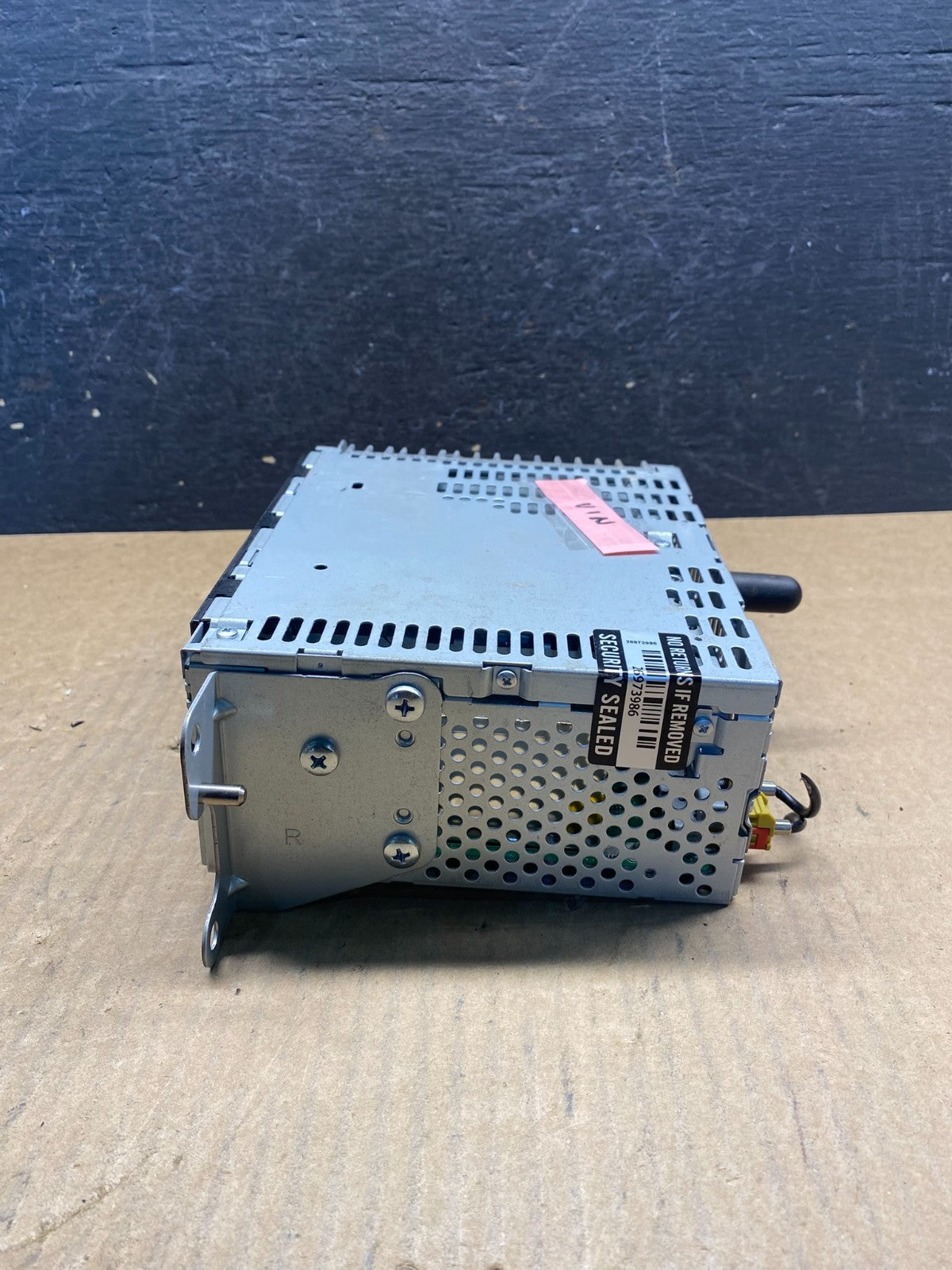 2011 to 2013 Ford Explorer Audio Equipment Radio Receiver AM FM CD ag7409 DG1