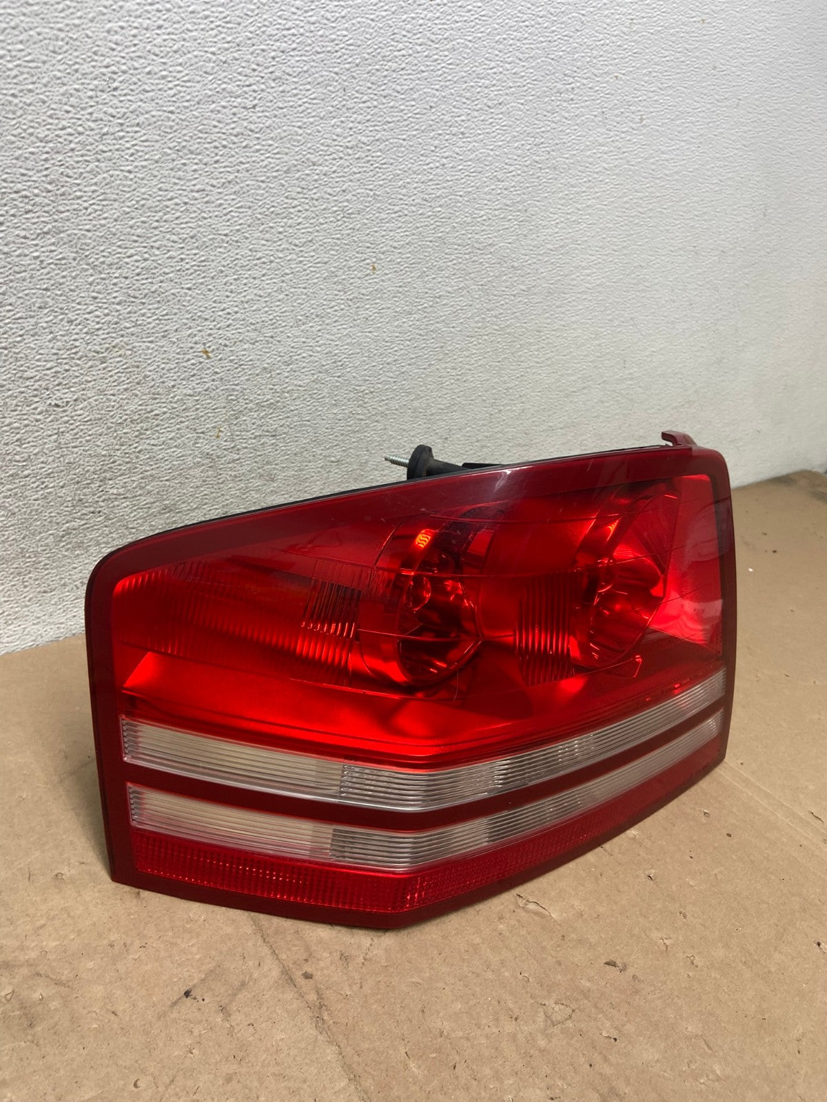 2008 2009 2010 Dodge Avenger Left Driver Lh Side Tail Light AG4741 LK2