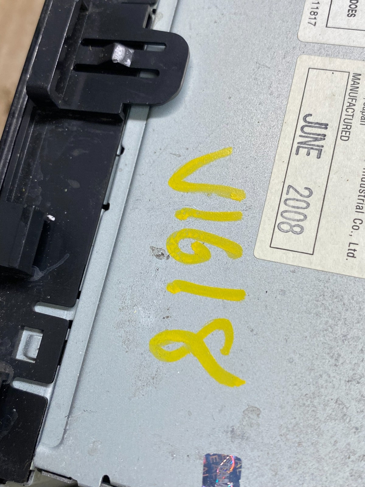 2006 to 2009 Toyota Prius OEM Radio AM/FM CD Player Oem V1618 DG8