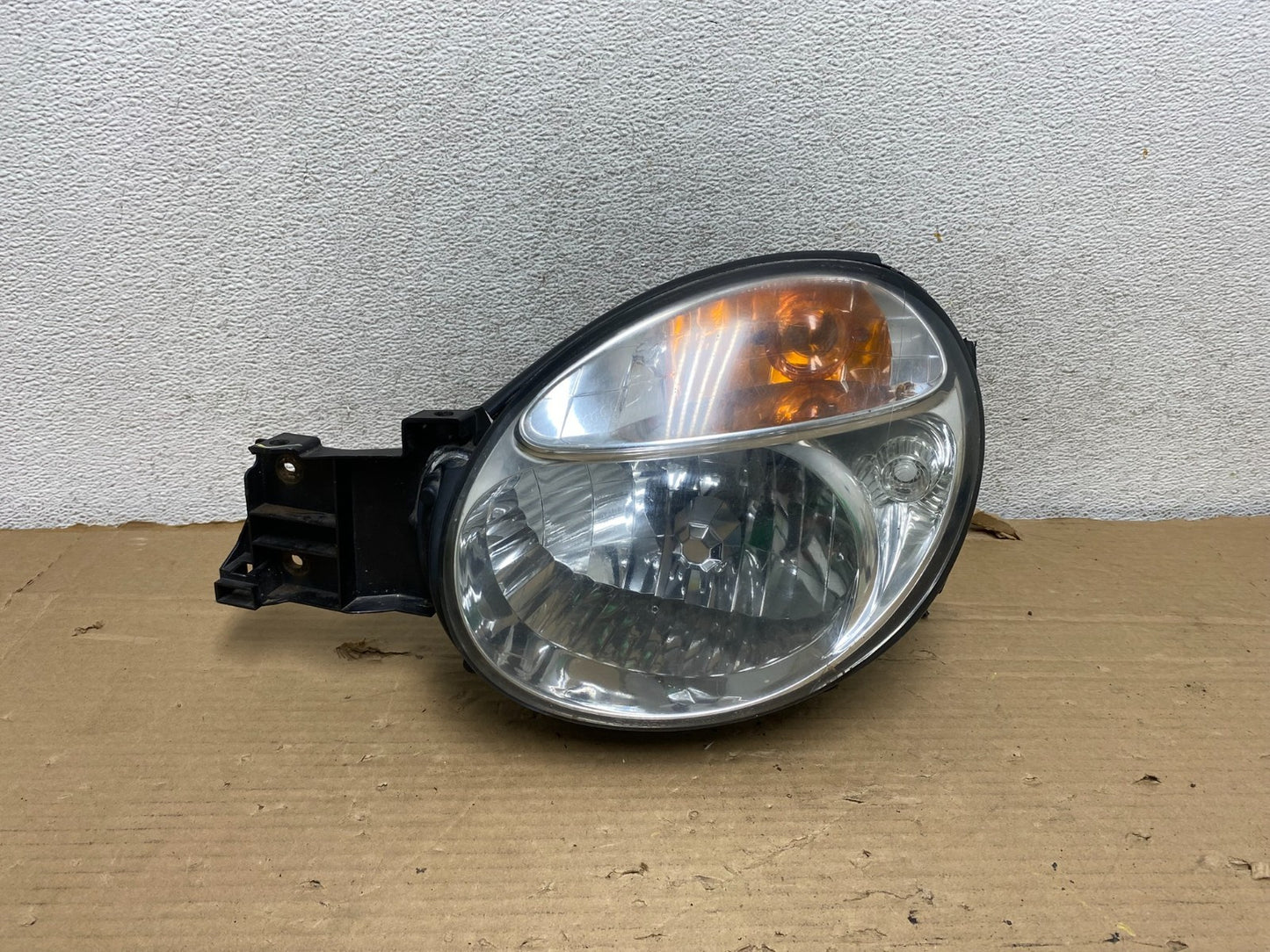 2002 to 2003 Subaru Impreza Left Driver LH Halogen Headlight AG8205 DW0
