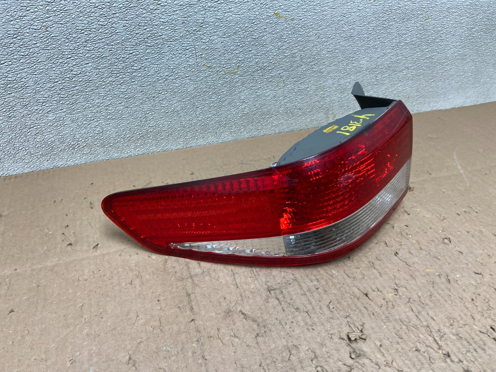 2003 to 2004 Honda Accord Sedan Left Driver Lh Side Tail light Y3181 DW2
