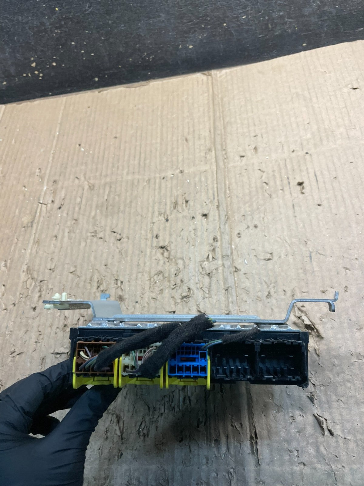 2013 to 2016 Lincoln MKS OEM Engine Computer Module Control ECU X4594 DG1