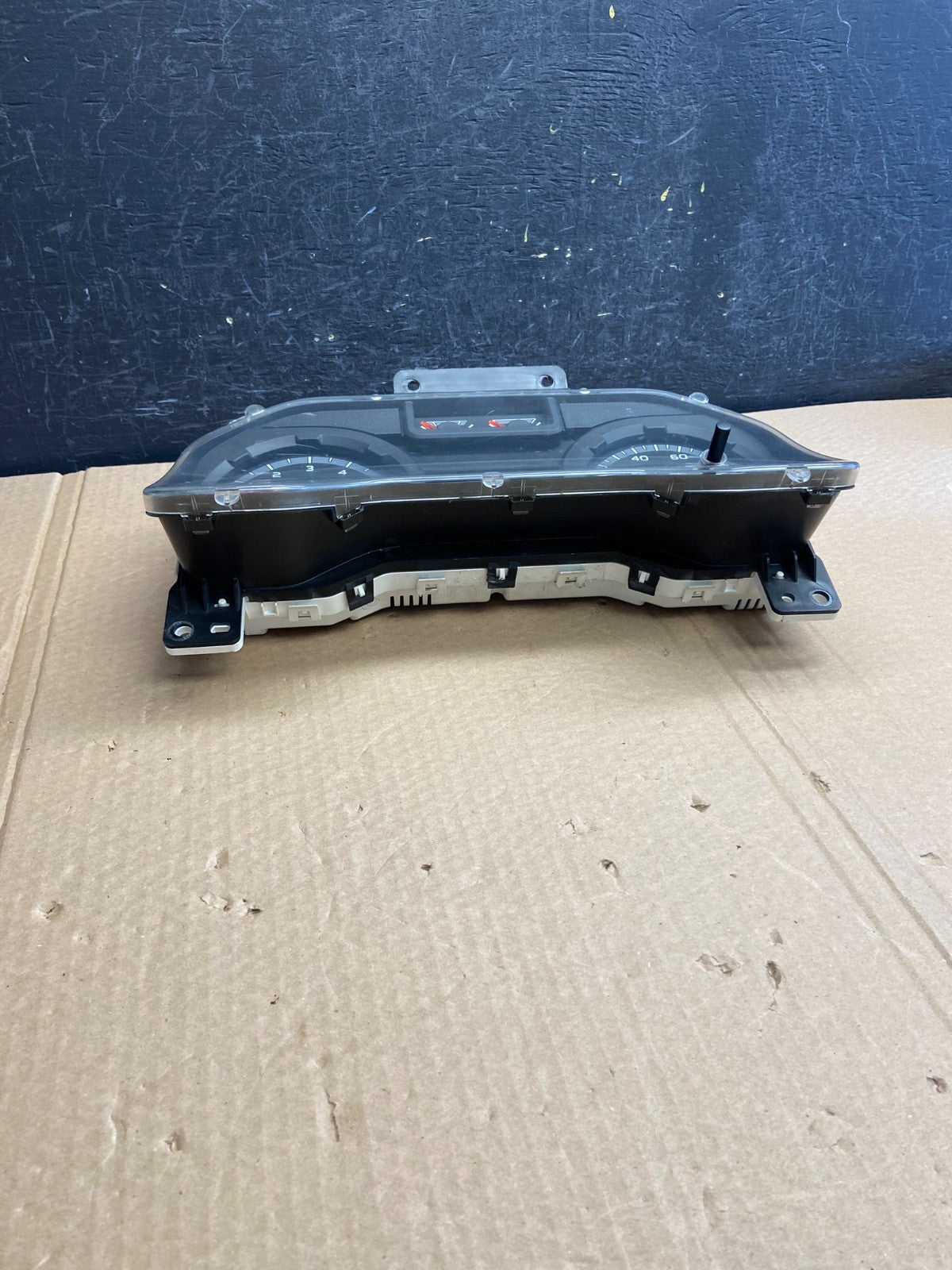 2009 Ford E150 E250 E350 VAN Gauge Speedometer Cluster af6143 DG4