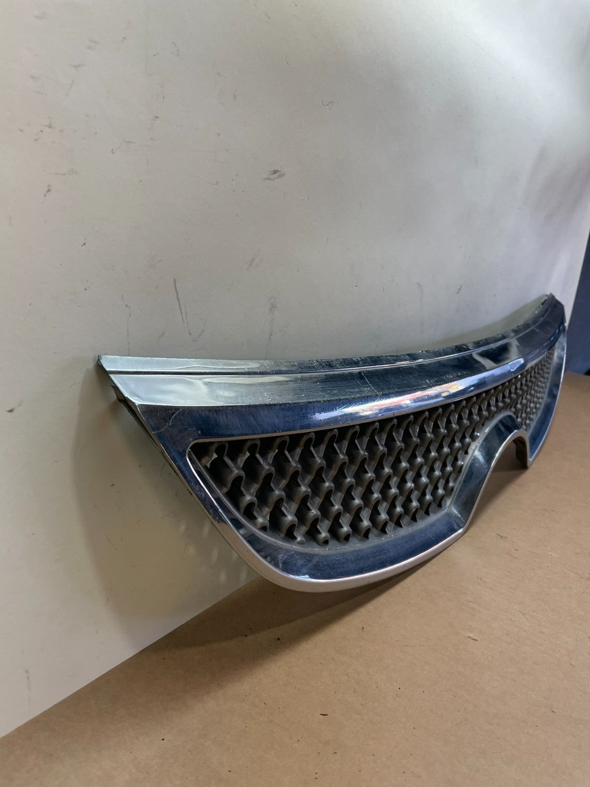 2007 to 2011 Hyundai Veracruz Chrome Grille Grill AJ1258 DG2