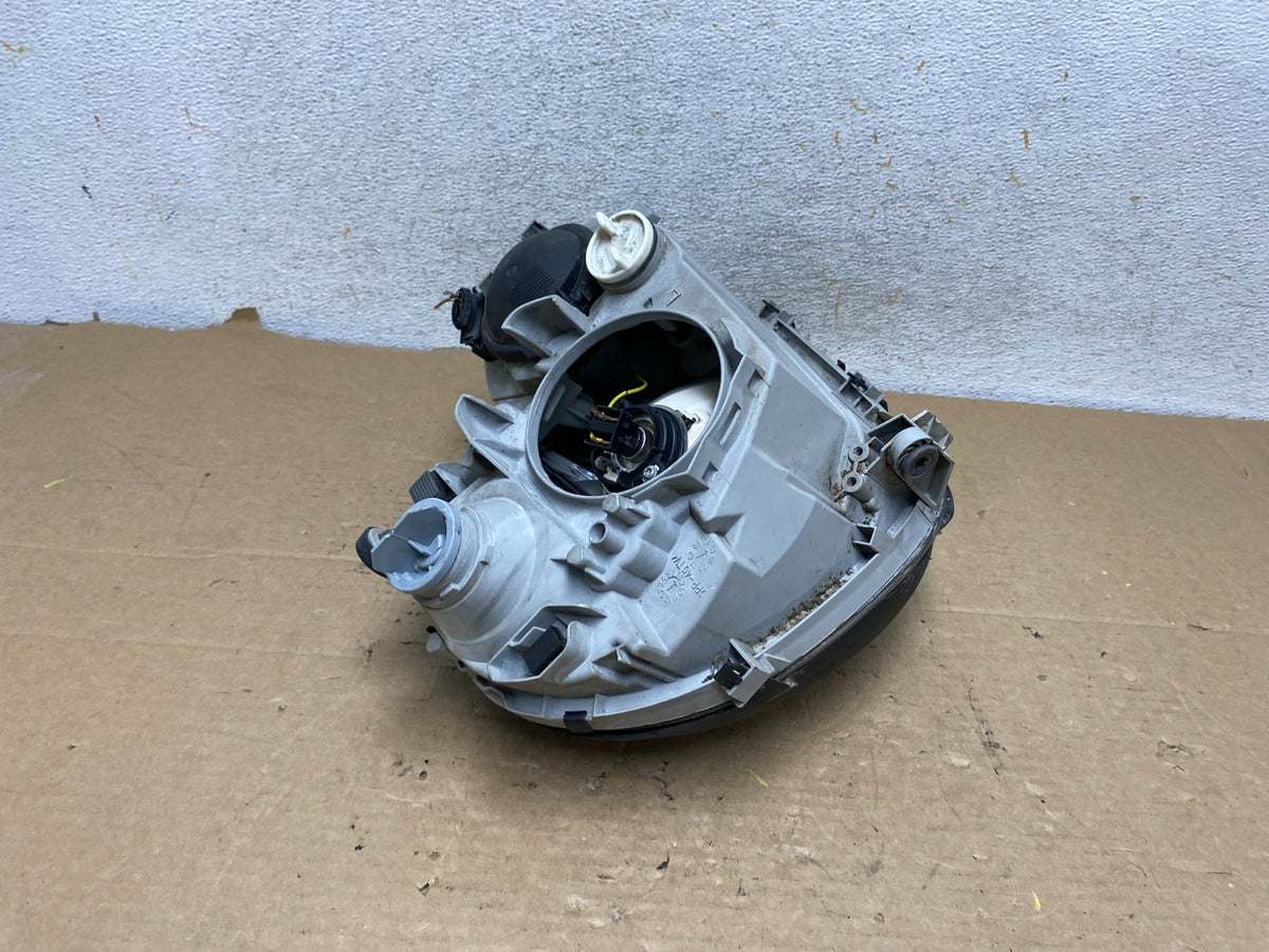 2005 to 2007 Mercedes-Benz C-Class Left Driver LH Side Headlight AH8167 DW6