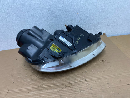 2005 to 2010 Volkswagen Jetta Left Driver LH Side Headlight Halogen AD4299 DW6
