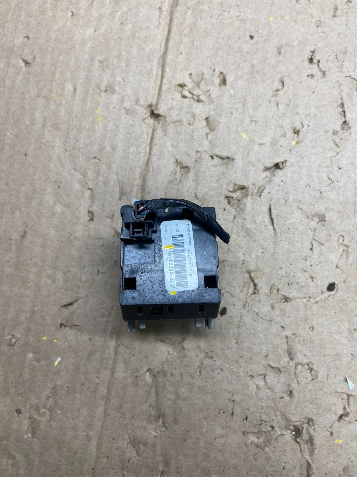 2003 - 2006 Lincoln Navigator Analog Center Dash Mounted Clock OEM X1895 DG3