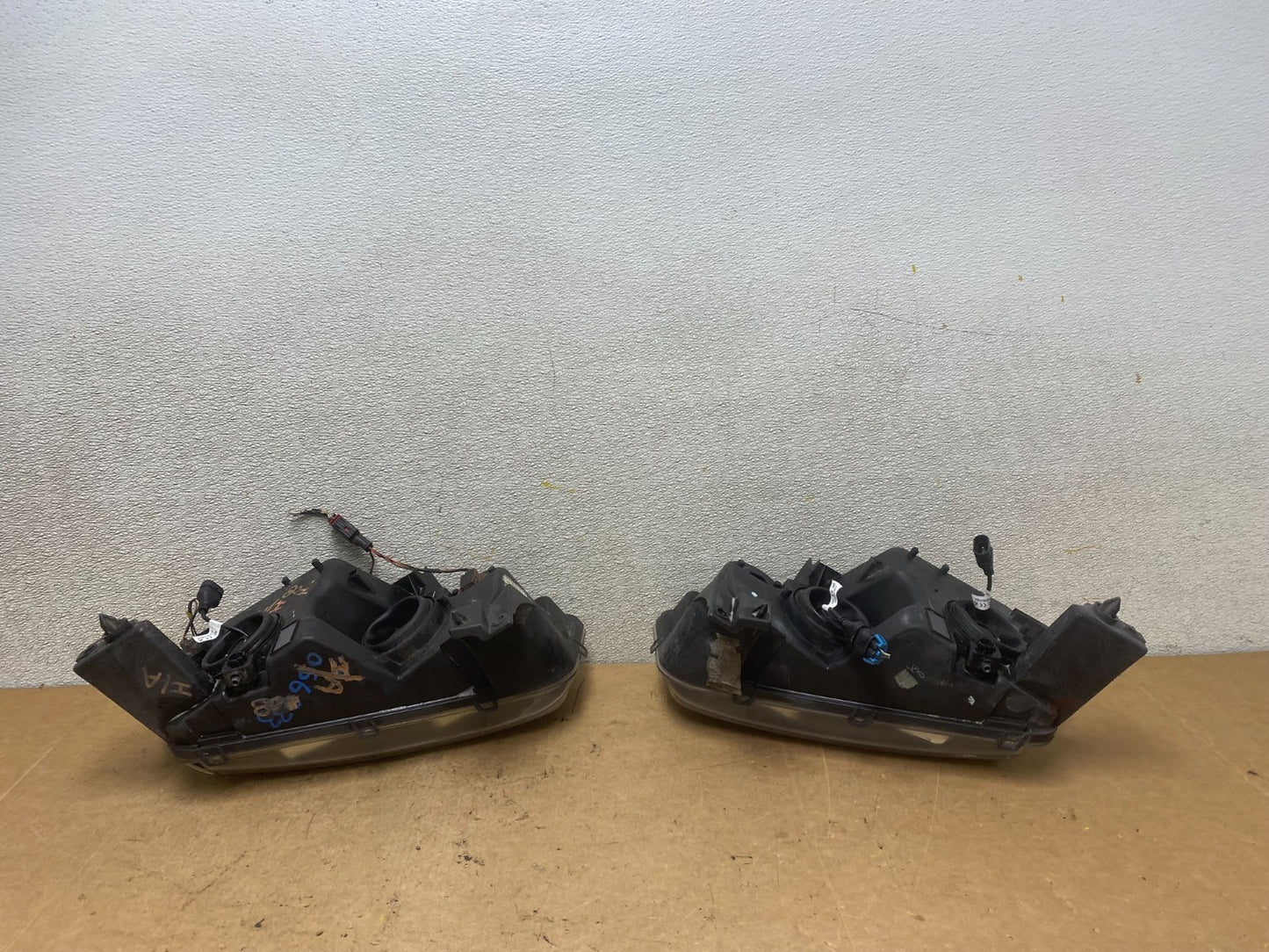 2007 to 2010 Dodge Charger Left+Right Set Side Headlights X5543 DW13