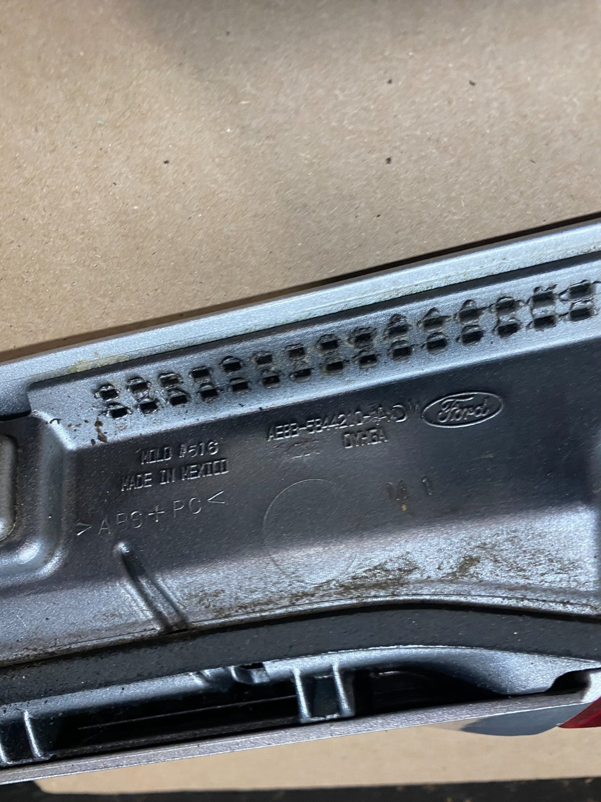 2011 to 2013 Ford Fiesta 5 Hatchback Rear Trunk Spoiler u7441 DG12
