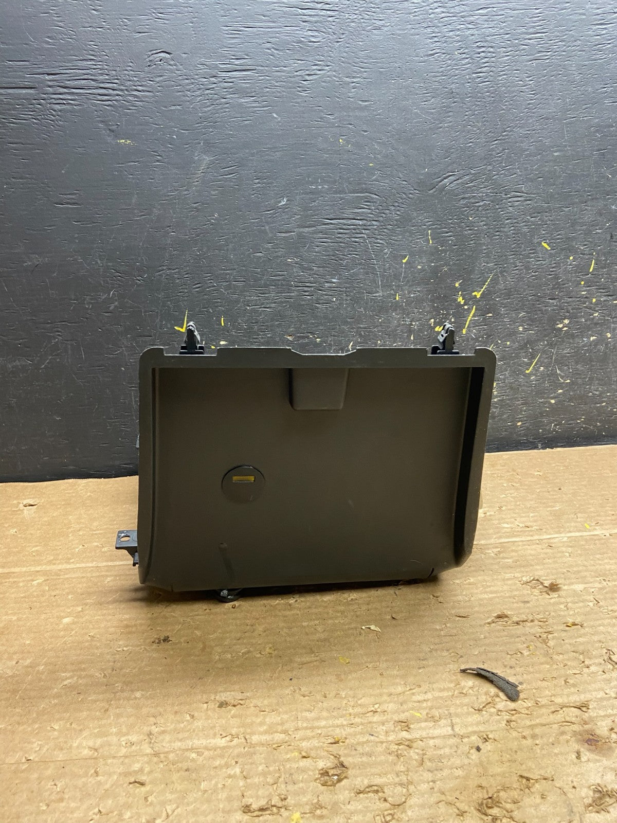 2004 to 2007 Honda Pilot Lower Dash Trim Switch Panel Oem W3330 DG4