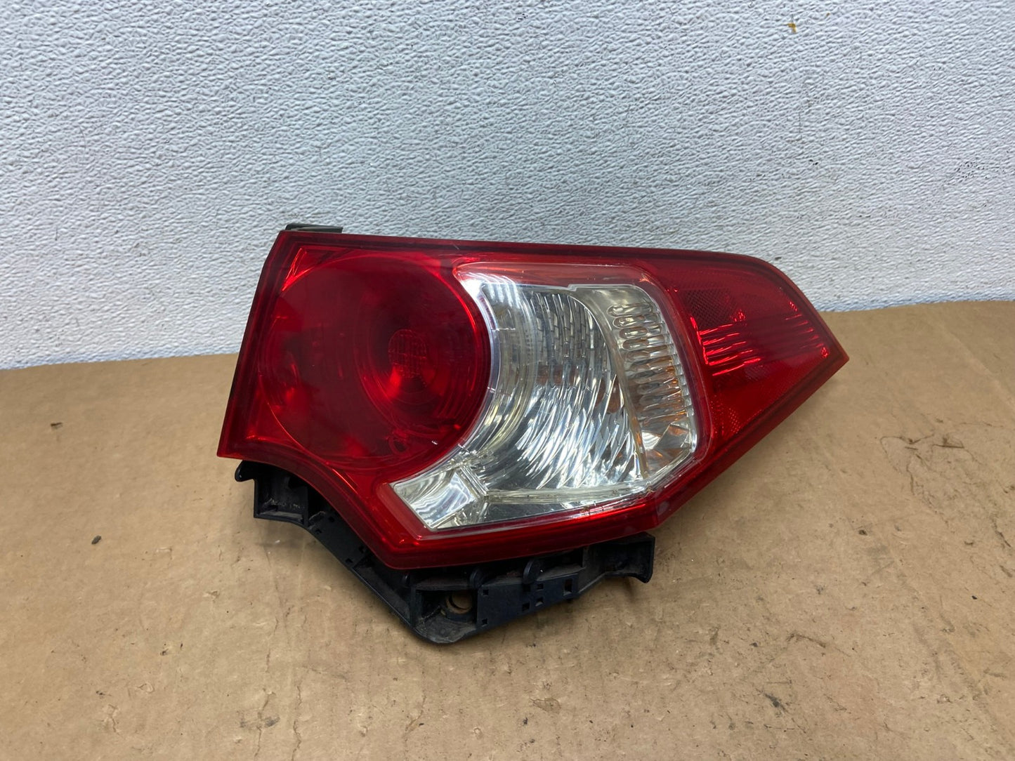 2009 2010 Acura Tsx Sedan Right Passenger Rh Side Tail Light AD1285 LK0