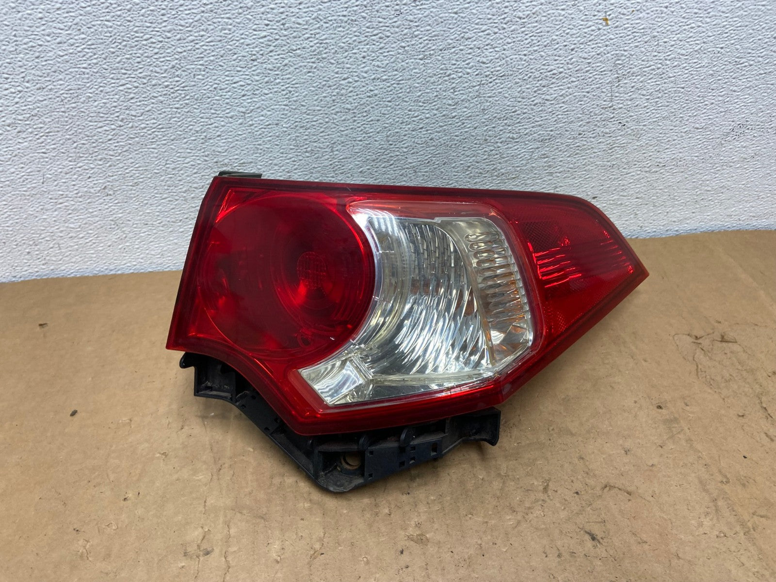 2009 2010 Acura Tsx Sedan Right Passenger Rh Side Tail Light AD1285 LK0