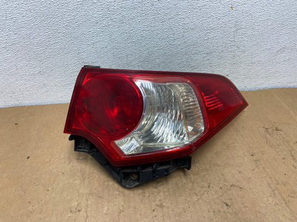 2009 2010 Acura Tsx Sedan Right Passenger Rh Side Tail Light AD1285 LK0