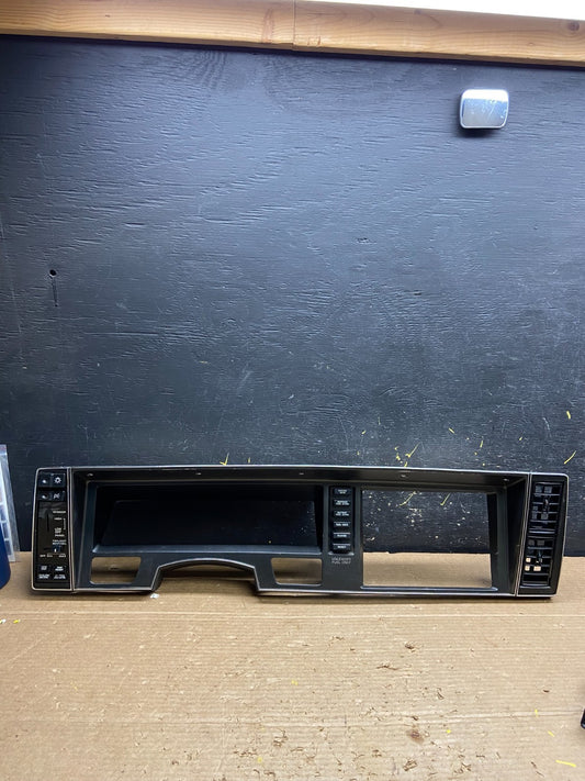 1986 - 1989 Oldsmobile Toronado Speedometer Cluster Gauge Bezel Trim Oe W2073 DG0