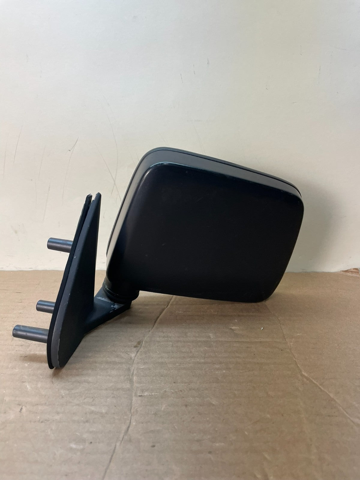 2000 to 2004 Nissan Frontier Left Driver LH Side View Door Mirror ai0448 DG0