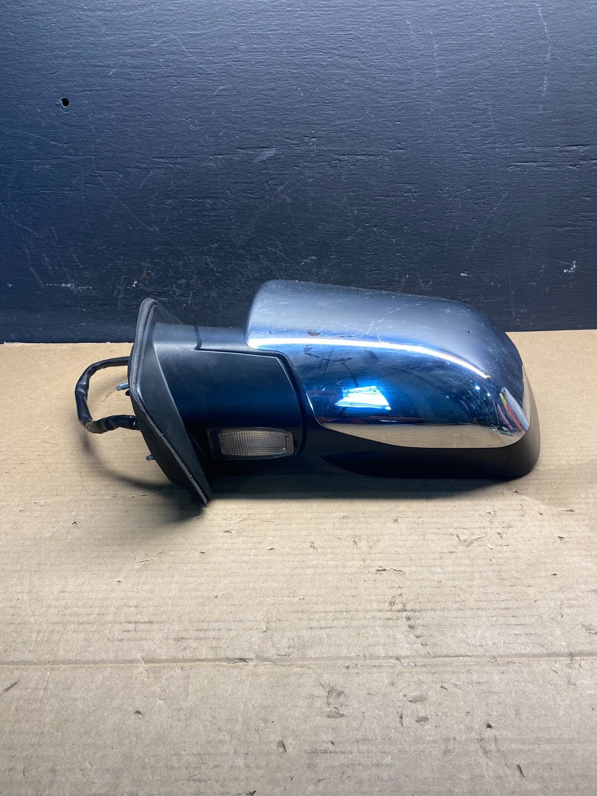 2004 to 2015 Nissan Armada Left Driver LH View Door Mirror AC6851 DW1