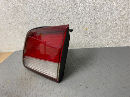 1997 1998 1999 Nissan Maxima Right Passenger RH Inner Tail Light Oem A82322