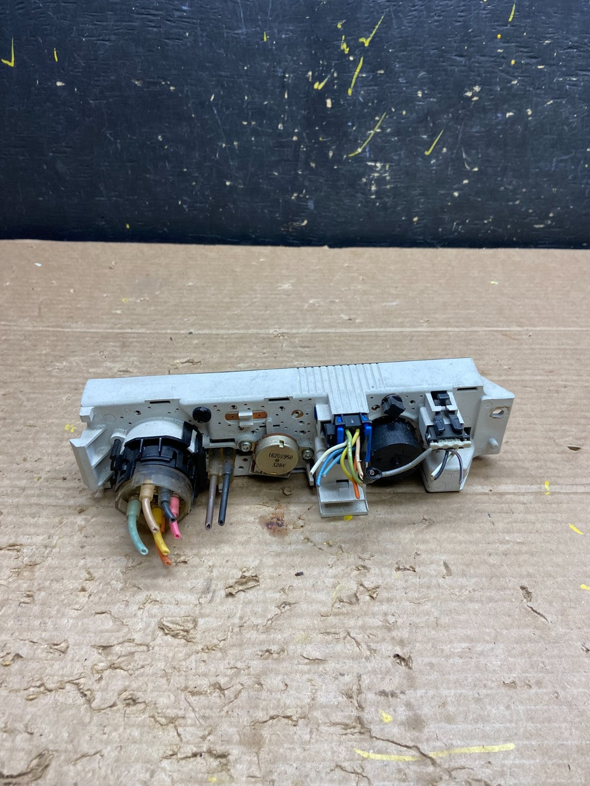2001 - 2007 GMC Chevrolet Express 1500 Climate Control A/C W1998 DG3