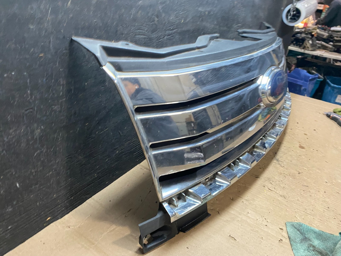 2007 2008 2009 2010 Ford Edge Front Upper Chrome Grill Grille U0266 DG2