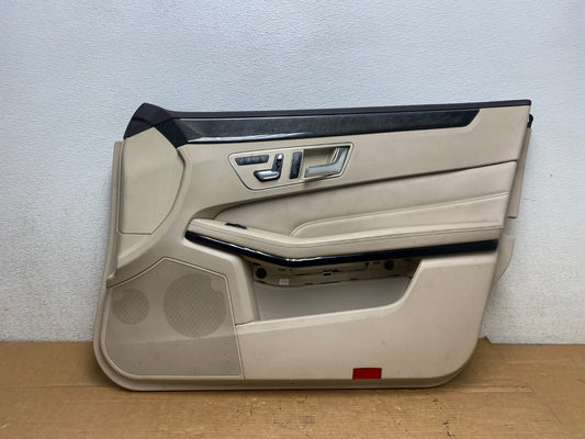 2010 to 2013 Mercedes-Benz E350 Front Right Interior Door Panel Trim OE M6903 DG0