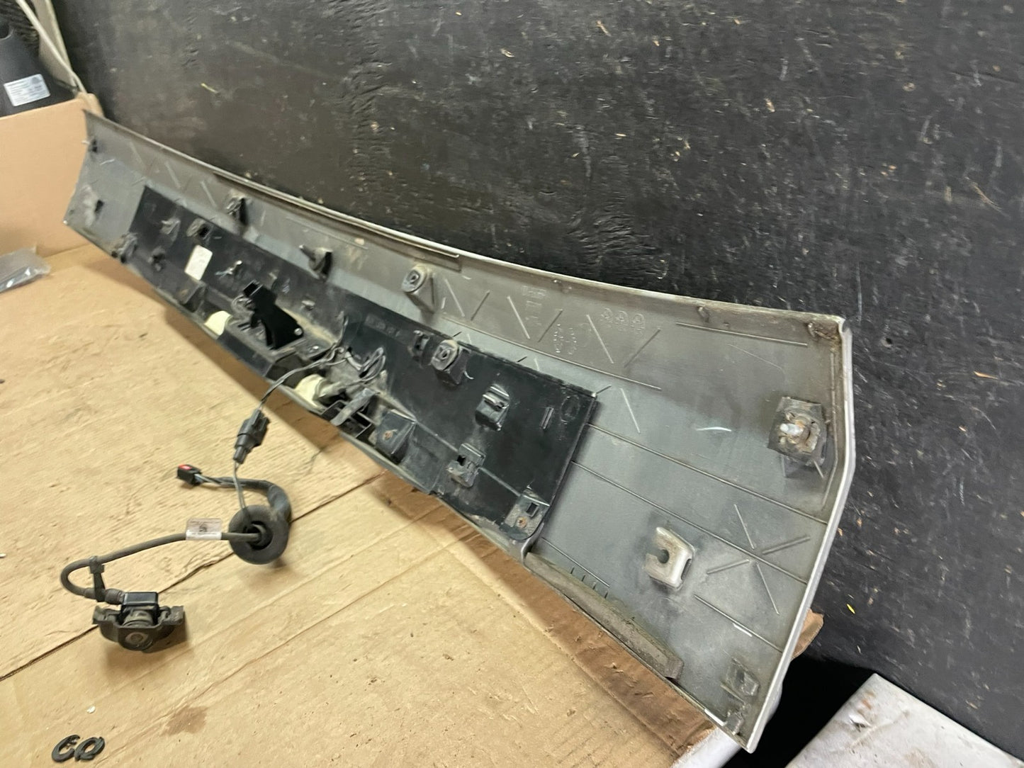 2011-2018 Dodge Grand Caravan Rear Tail Gate Trim Molding Panel OEM T0495 DG10
