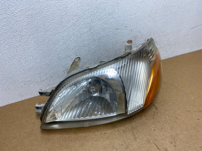 2000 2001 2002 Toyota Echo Left Driver LH Side Headlight AD6101 DW2