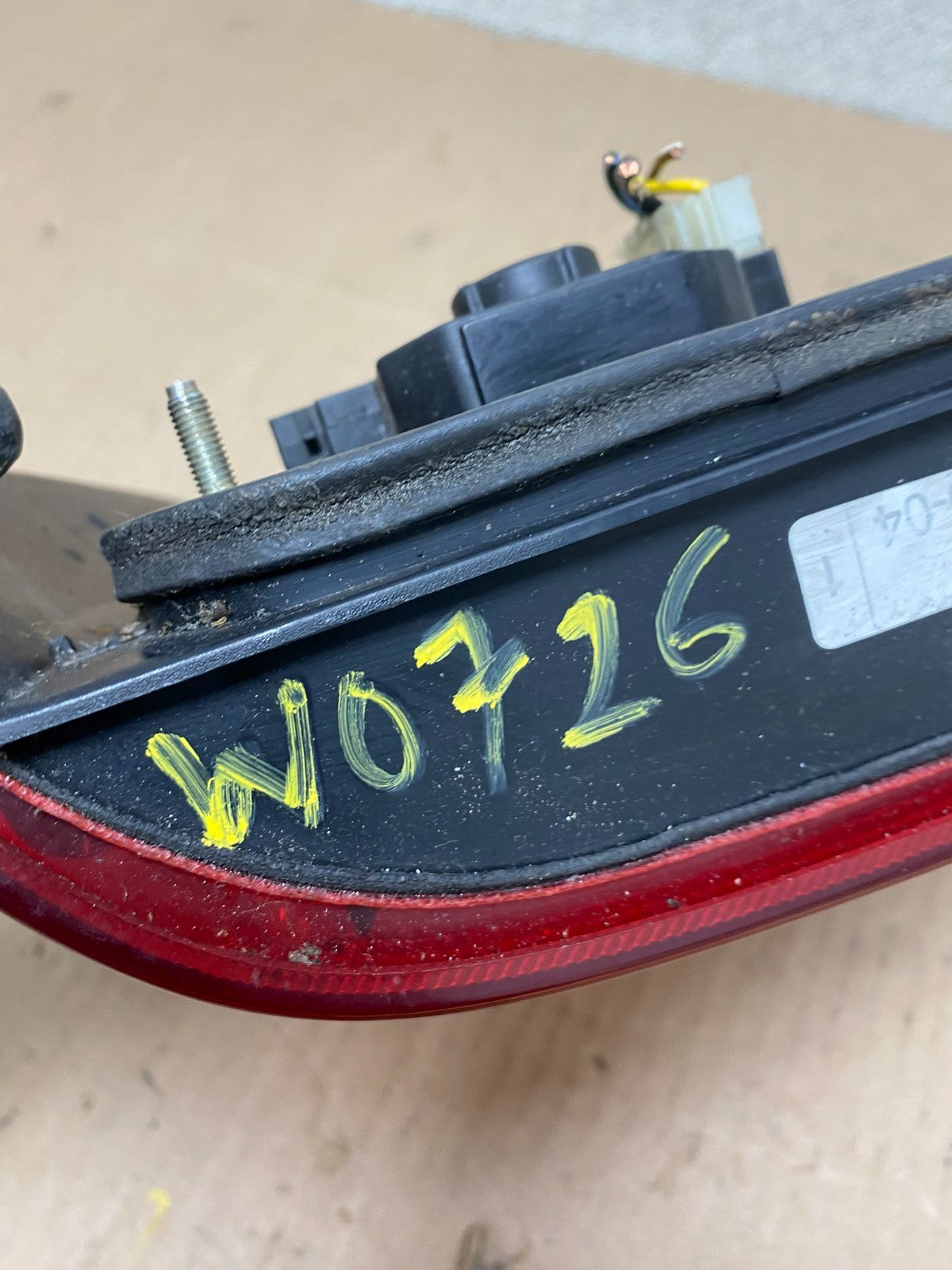 1991 to 1995 Volvo 940 960 Right Passenger RH Side Tail Light Oem W0726 DW7
