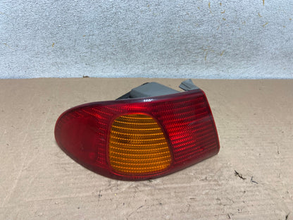 1998 1999 2000 Toyota Corolla Left Driver Lh Side Tail light AI0932 LK0