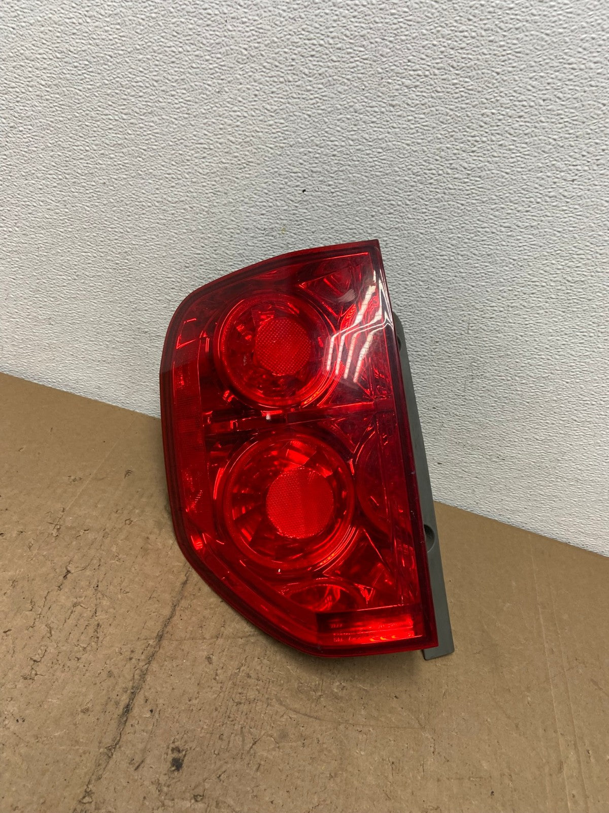 2003 2004 2005 Honda Pilot Left Driver LH Side Tail Light AC7201 LK0