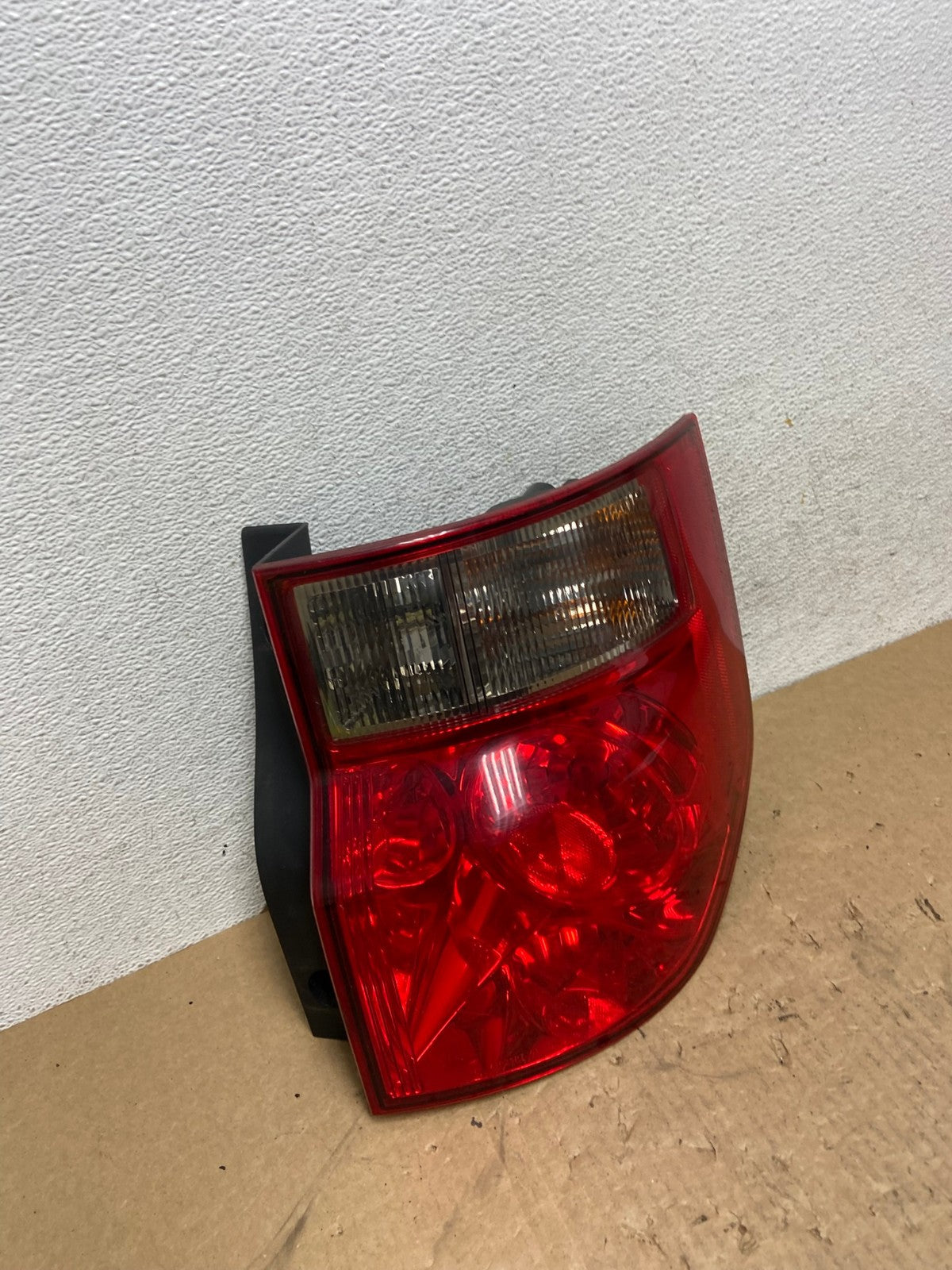2003 to 2008 Honda Element Right Passenger Rh Side Tail Light AG1068 LK2