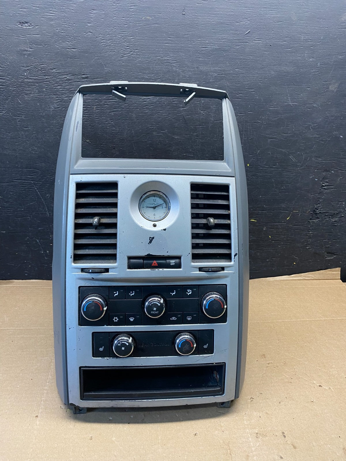 2008 - 2010 Dodge Grand Caravan Radio Bezel Climate Control Heat Heater R2506 DG0