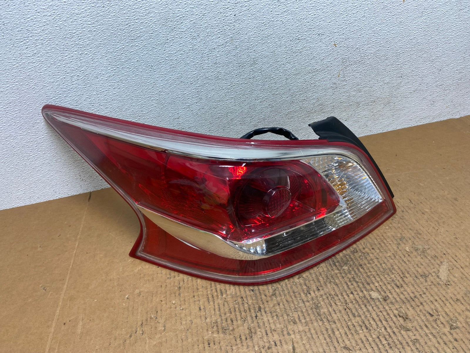 2013 2014 2015 Nissan Altima Left Driver LH Side Tail Light AE1491 LK0