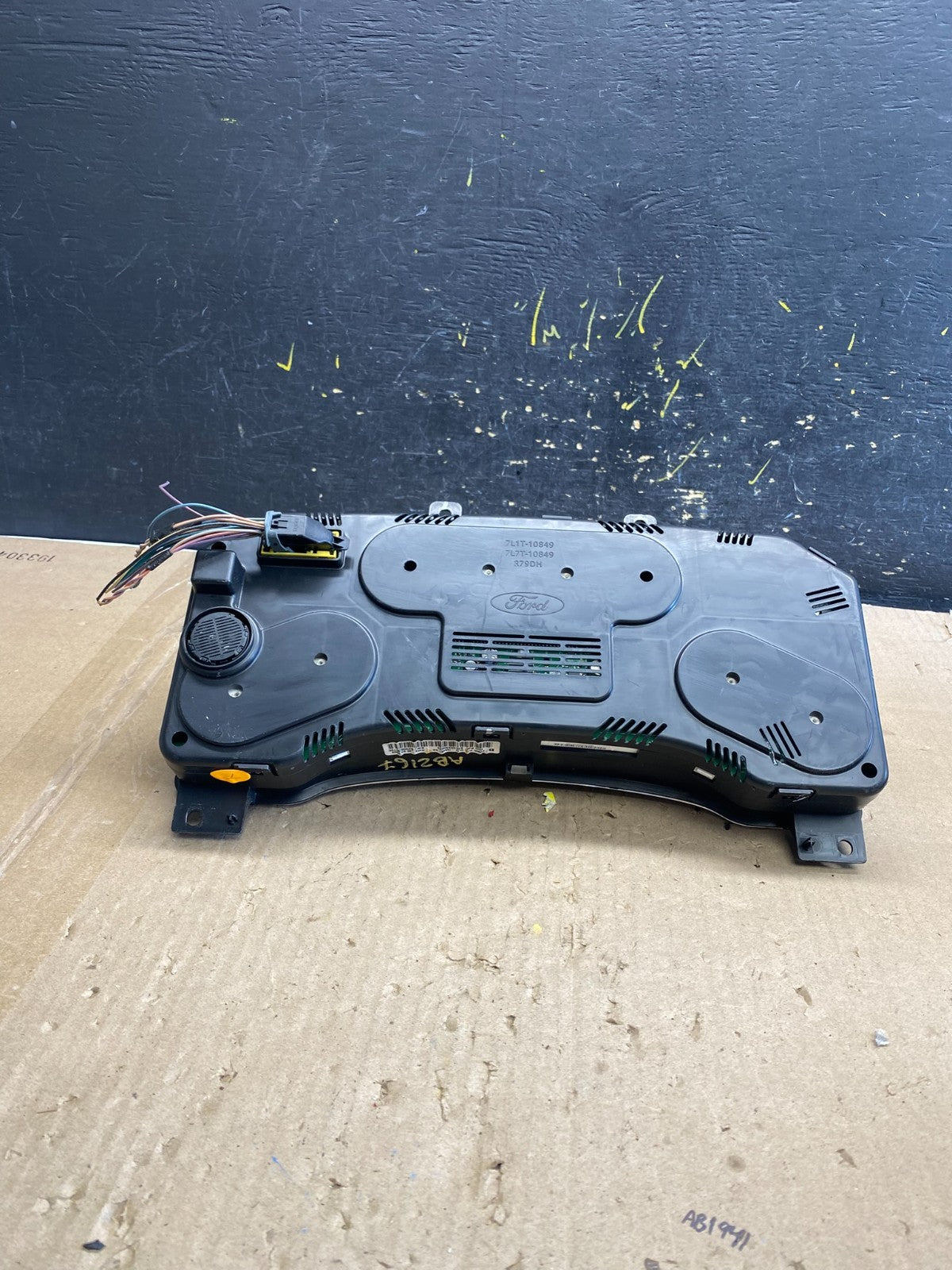 2009 Ford Expedition Speedometer Cluster Gauge 9l1t-10849-rb AB2167 DG5