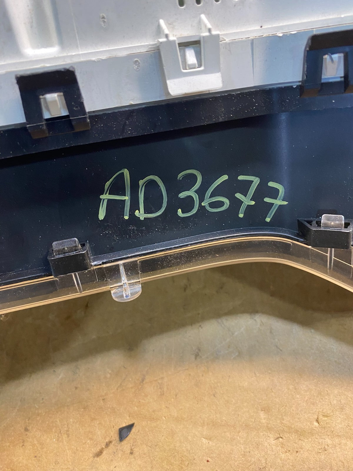 2011 2012 2013 Ford E150 E250 E350 VAN Gauge Speedometer Cluster ad3677 DG8