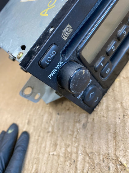 1999 to 2002 Toyota Sienna AM FM Casette Radio Receiver AC4848 DG1