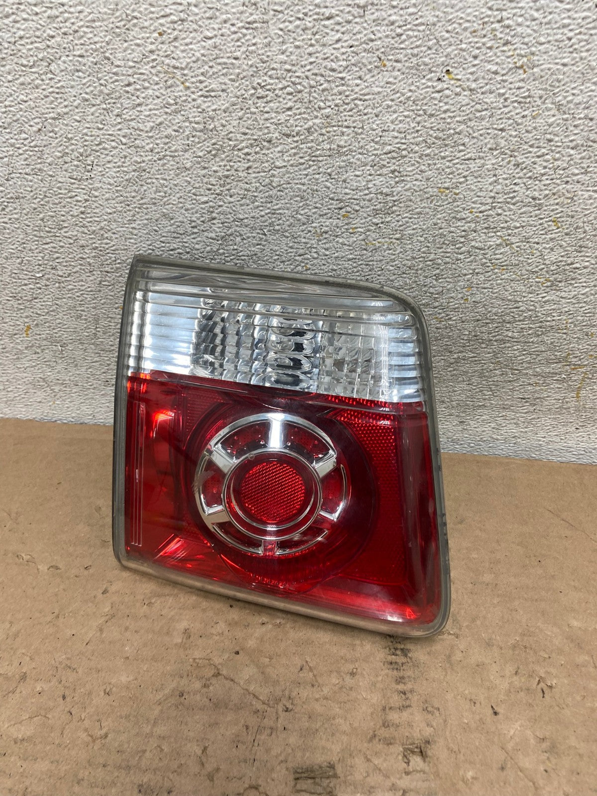 2007 to 2012 GMC Acadia Left Driver Lh Side Tail Light Inner AI0987 LK0