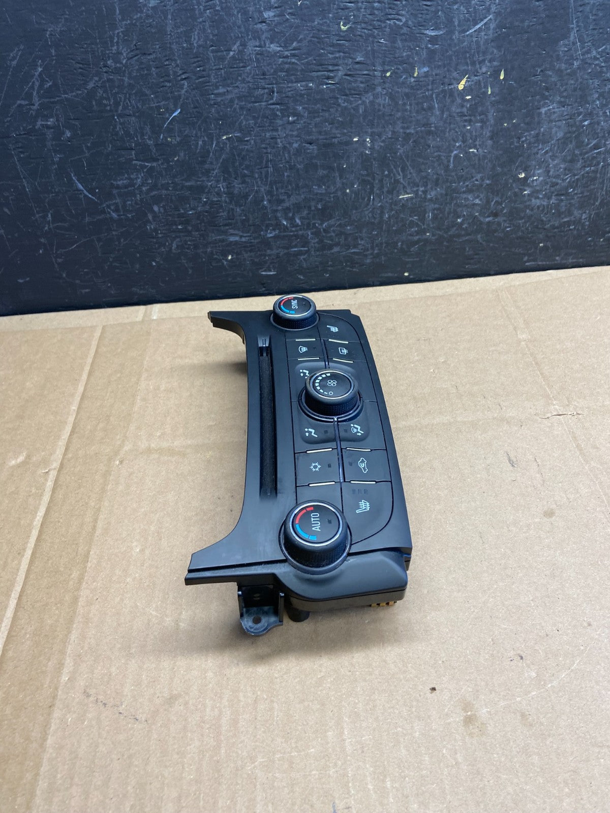 2014 2016 Chevrolet Malibu AC Heat Temperature Climate Control AD2075 DG1