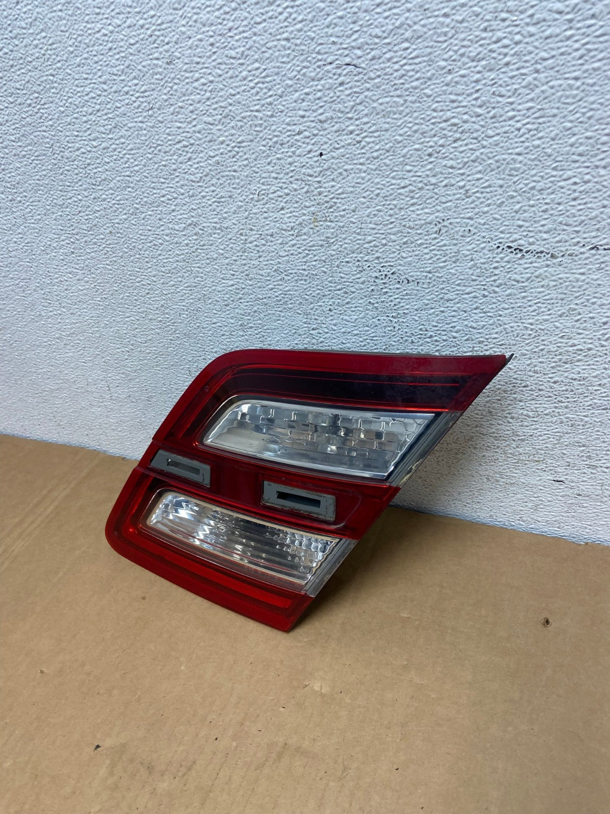 2013 to 2018 Ford Taurus Right Passenger Rh Side Tail Light Inner AD2600 LK1