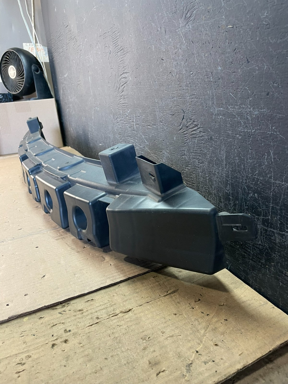 2007 2008 2009 2010 Ford Edge Front Bumper Impact Energy Absorber AD8585 DG1
